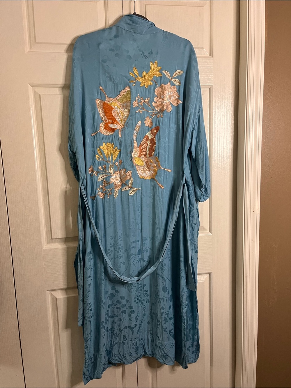 Spell atrium Embroidered Jacquard kimono robe - Picture 2 of 10